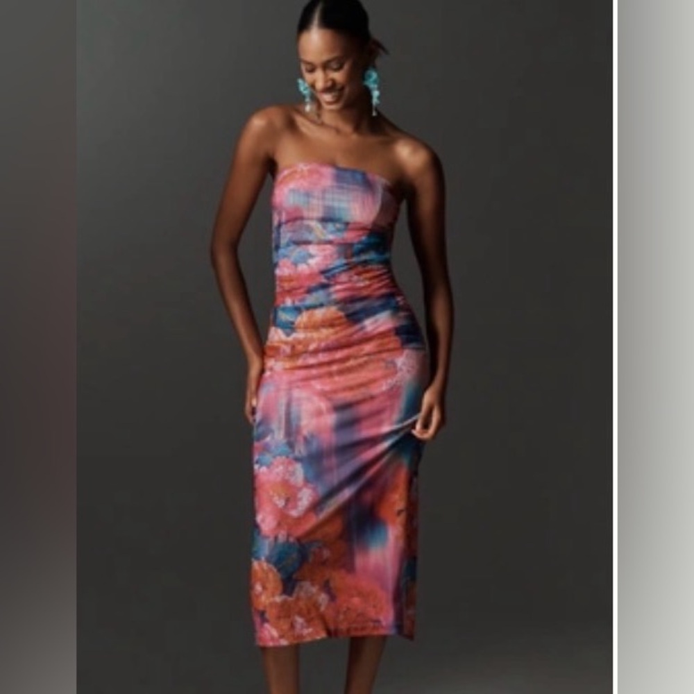 ANTHROPOLOGIE The Soleil slim strapless ruched mesh dress